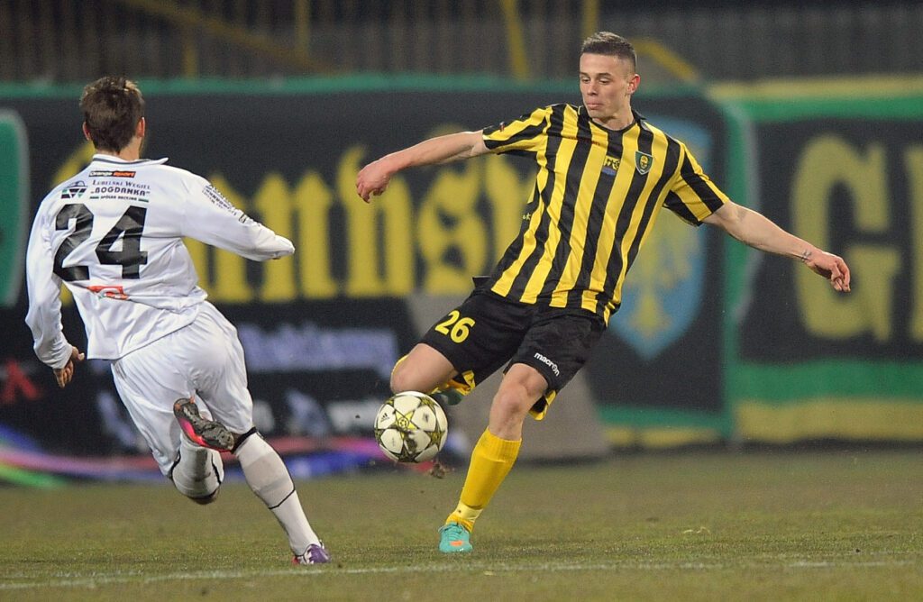 Dominik Sadzawicki podpisał kontrakt z Mazovią 6 Sadza