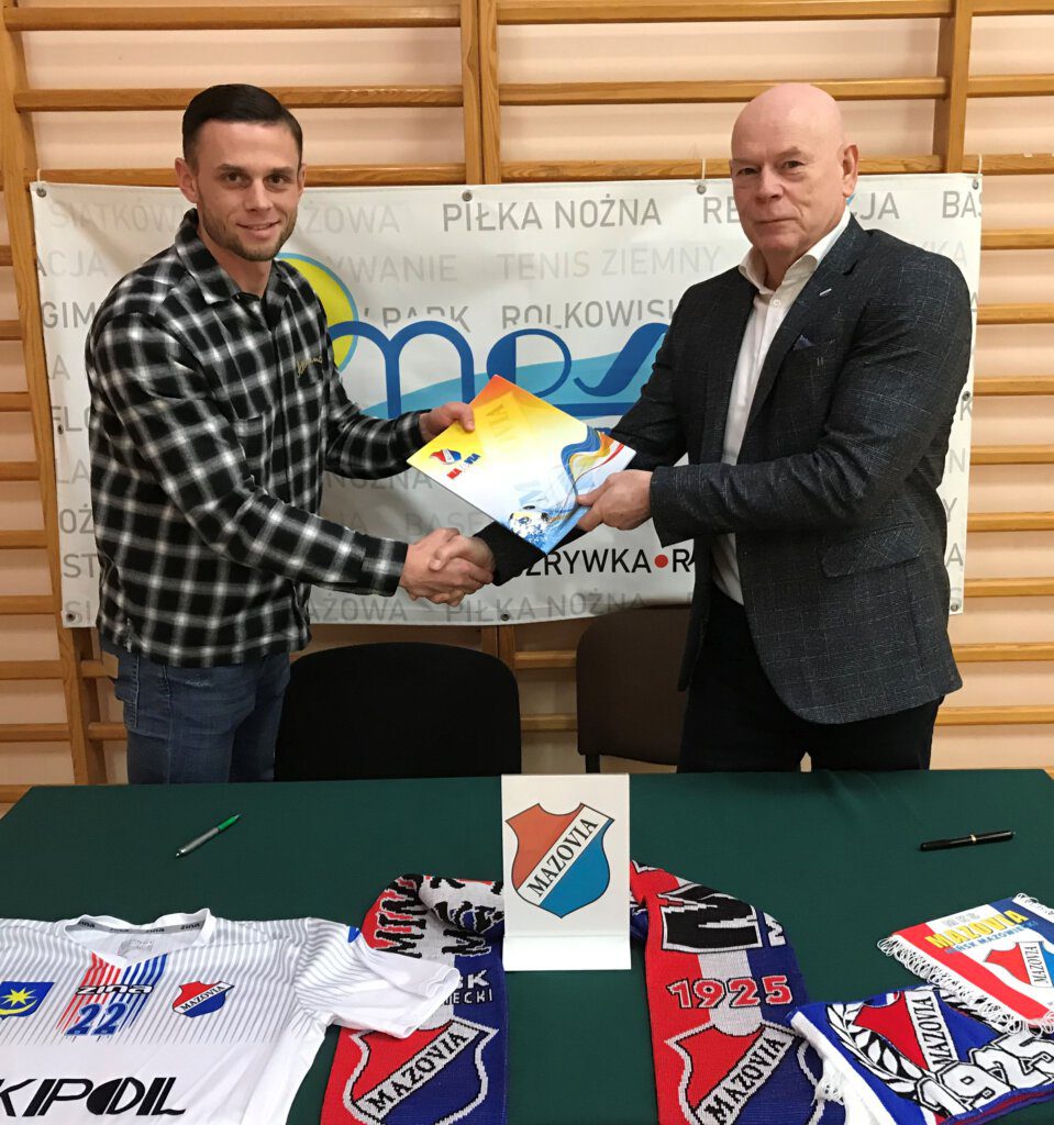 Dominik Sadzawicki podpisał kontrakt z Mazovią 5 Sadza2