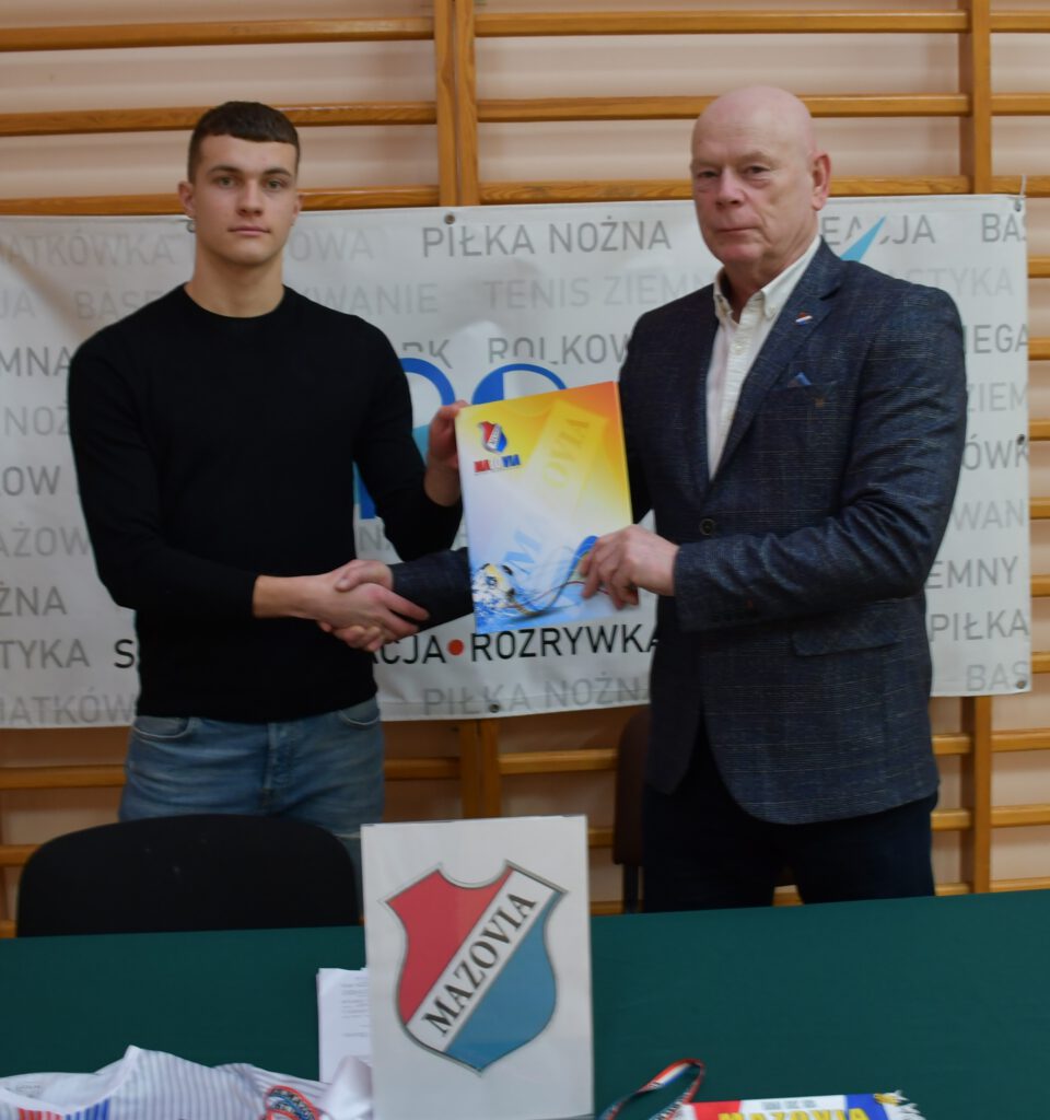 Borys Piotrowski w kadrze Mazovii 7 bor5