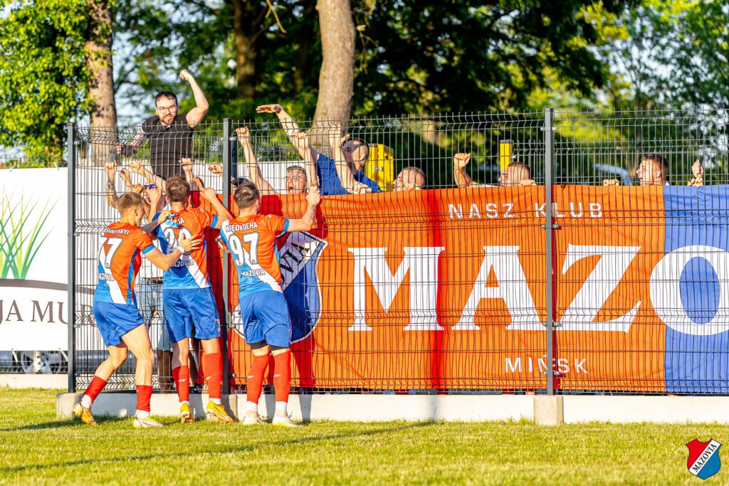 maza troszyn 38