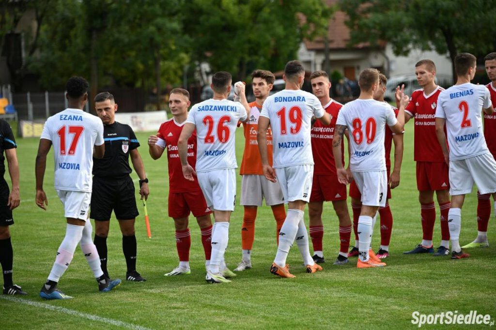 blonianka mazovia 18