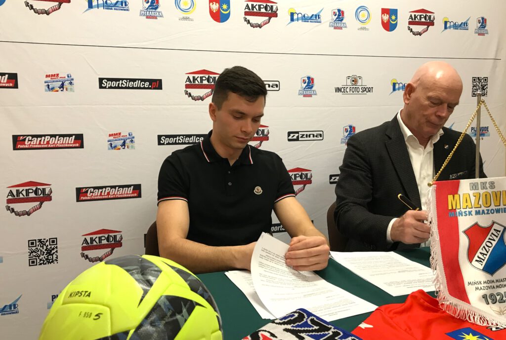 Patryk Zych od wiosny w barwach Mazovii! 1 Zych tekst2