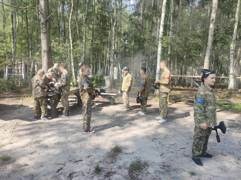 Paintball integruje 8 452241050 999800765486052 6323191138288606694 n