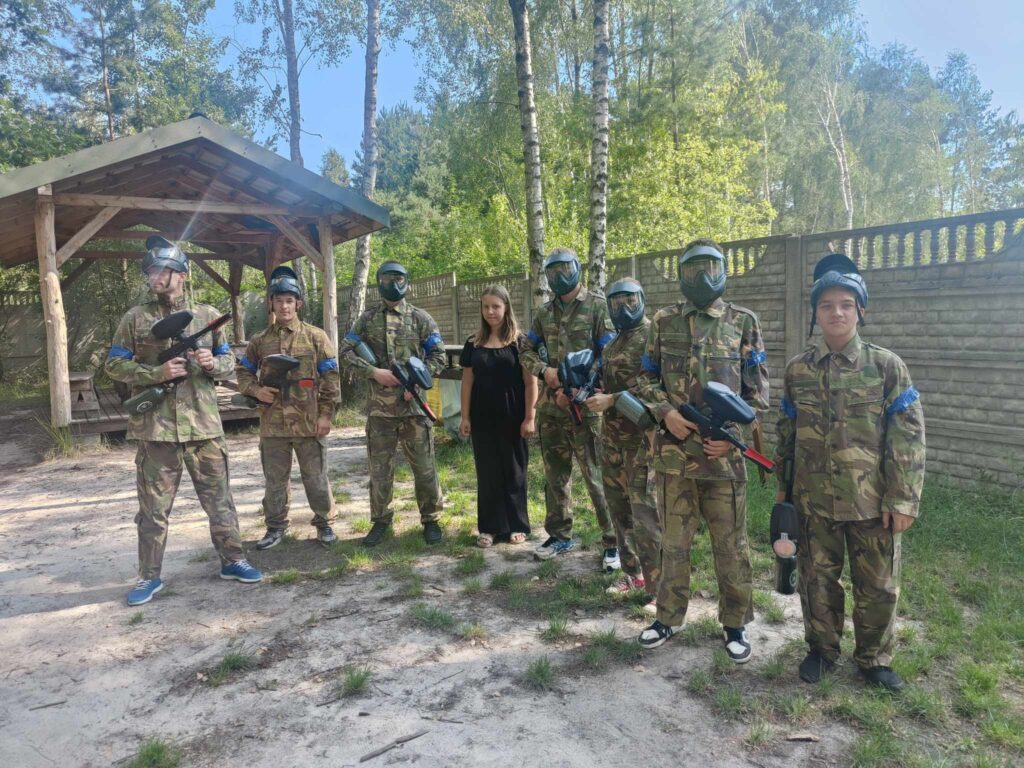Paintball integruje 18 452305341 999800115486117 9211669583321286293 n