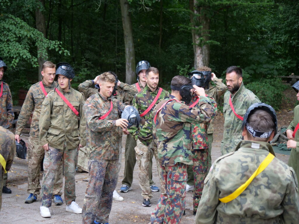 P1322804