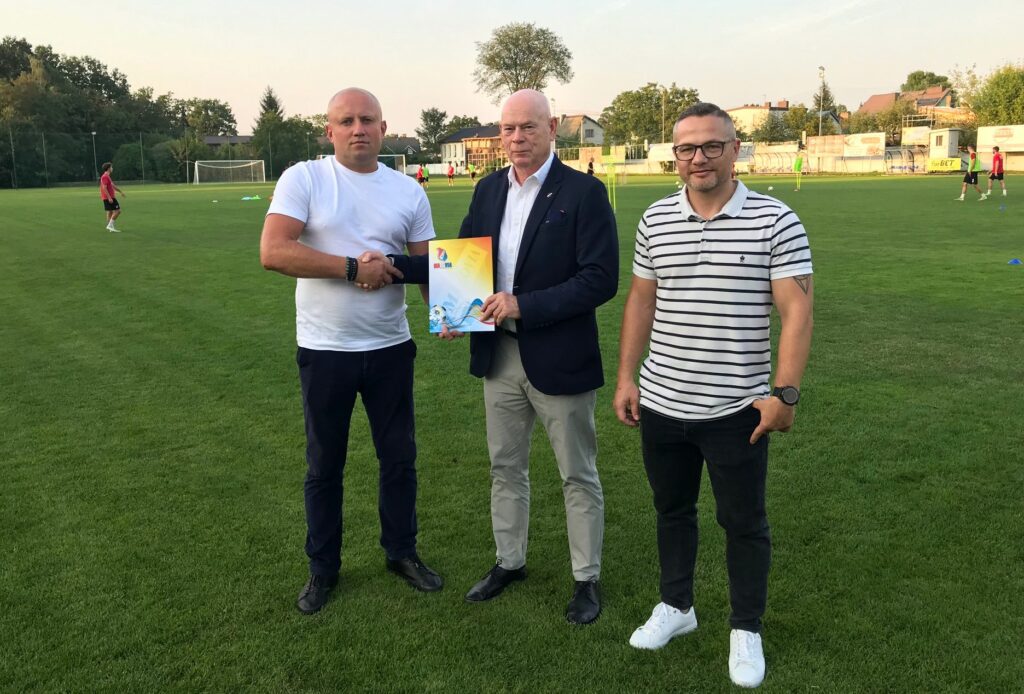 Mazovia i Fenix Siennica podpisały umowę współpracy 1 fenix2