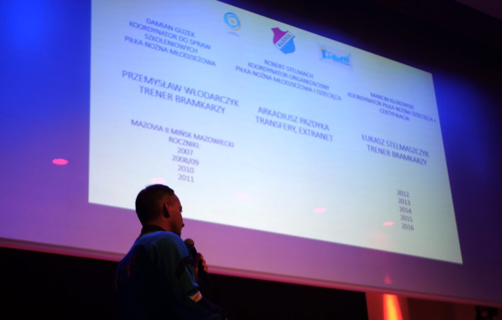 Spotkanie szkoleniowo organizacyjne Akademii Piłkarskiej Mazovia. 11 got 11