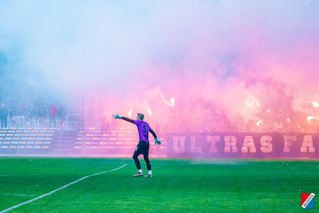 maza 13