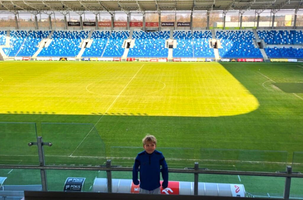 Zawodnicy Akademii Mazovia MOSiR rocznika 2017/2018 zakończyli okres przygotowawczy 8 Amelka 8