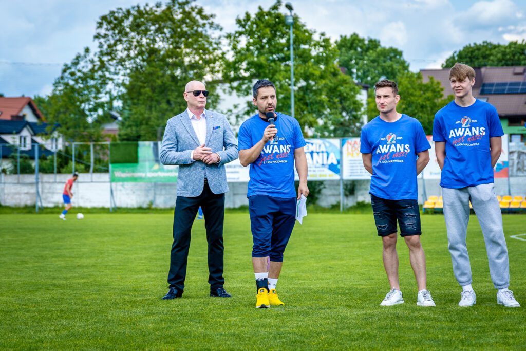 32| „Duma Mińska” zwyciężyła 3:2. Maciej Jankowski strzelcem bramki nr 100 54 Maza Hutnik 51