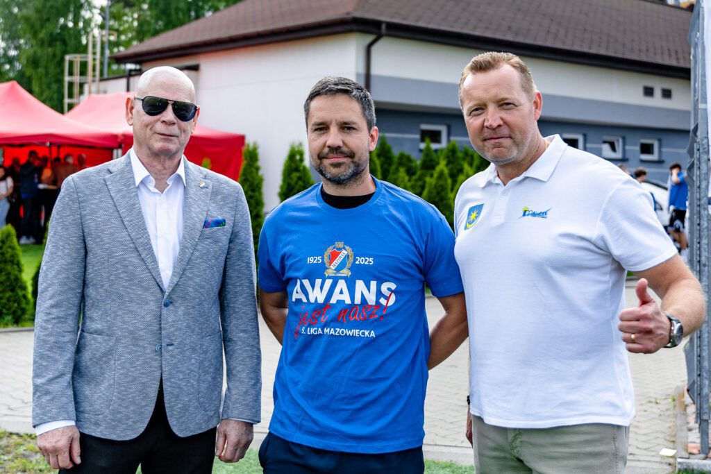 32| „Duma Mińska” zwyciężyła 3:2. Maciej Jankowski strzelcem bramki nr 100 63 Maza Hutnik 60