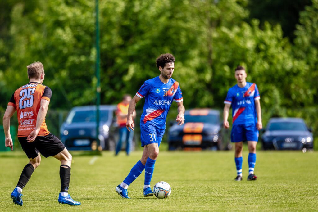 32| „Duma Mińska” zwyciężyła 3:2. Maciej Jankowski strzelcem bramki nr 100 85 Maza Hutnik 91