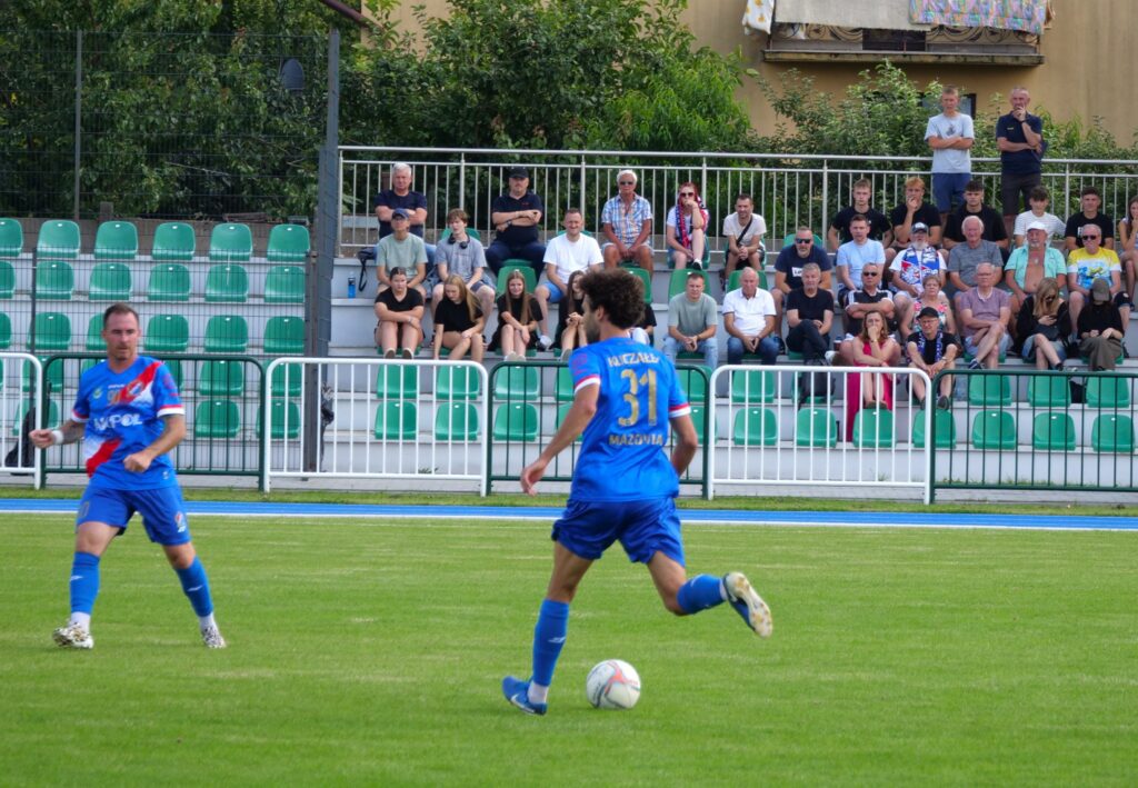 1| Pokaz jakości i charakteru - Mazovia wygrała 3:2 z Makowianką 5 Mak3