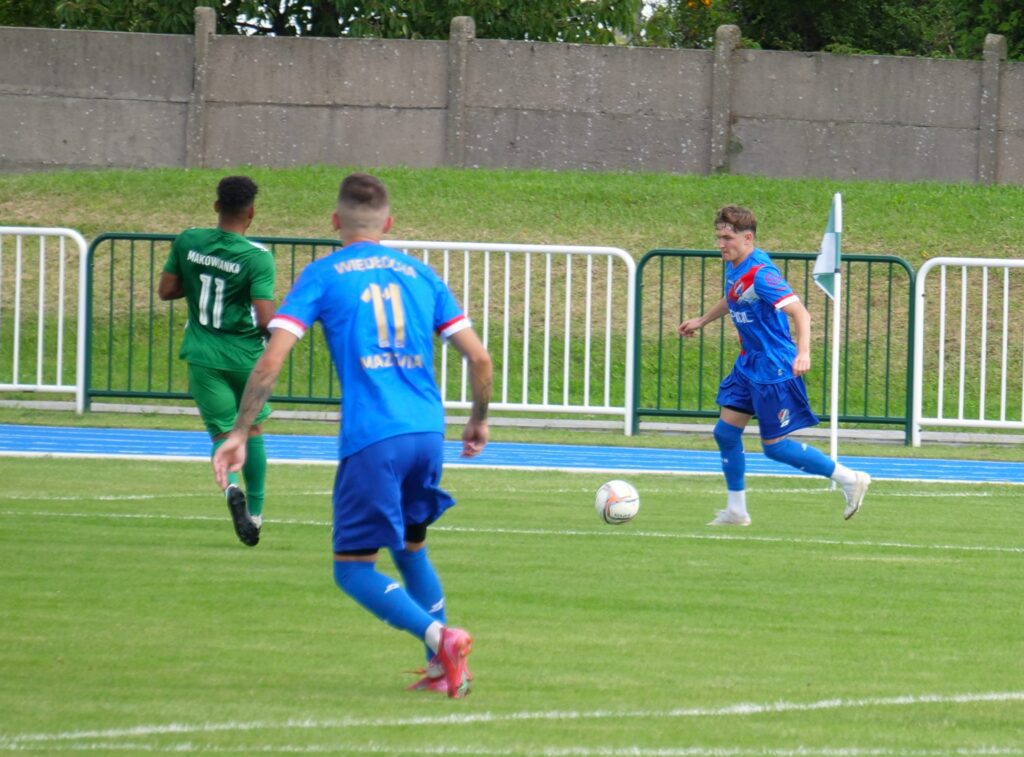 1| Pokaz jakości i charakteru - Mazovia wygrała 3:2 z Makowianką 7 Mak5