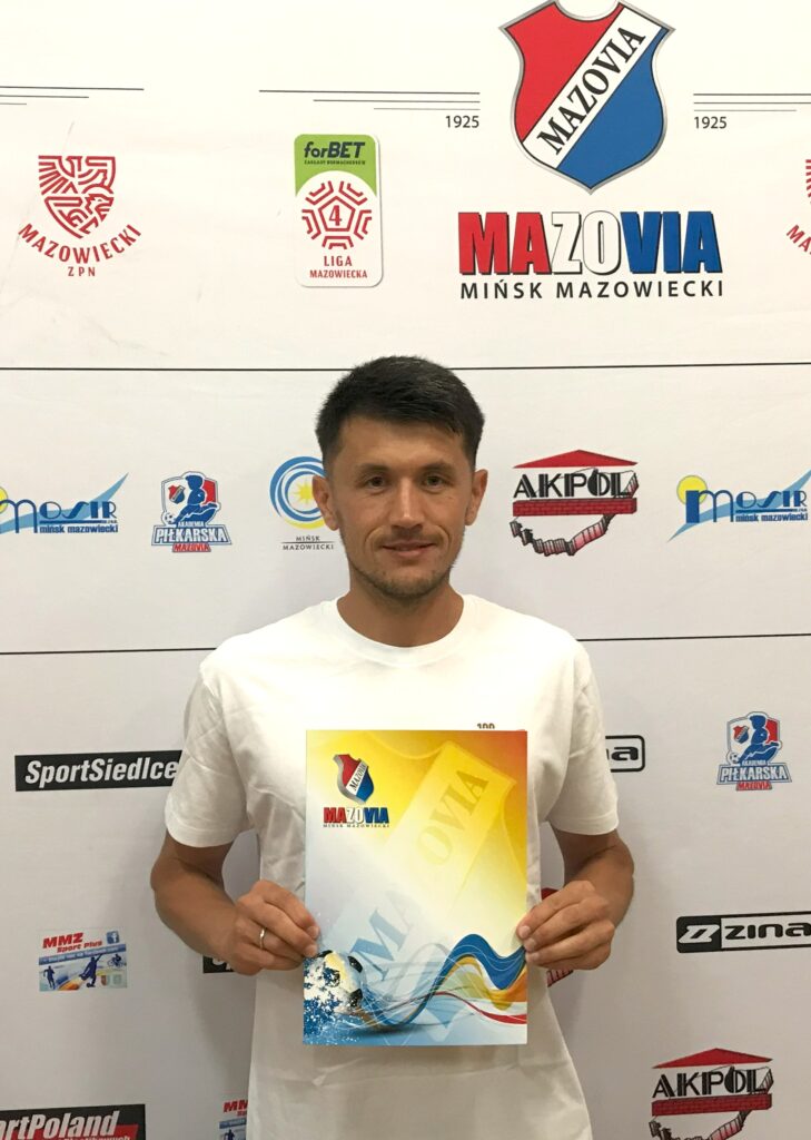 Nowi zawodnicy w Dumie Mińska! Witamy Kacpra Skwierczyńskiego, Józefa Burtę i Siroja Melijewa 15 U 4 1