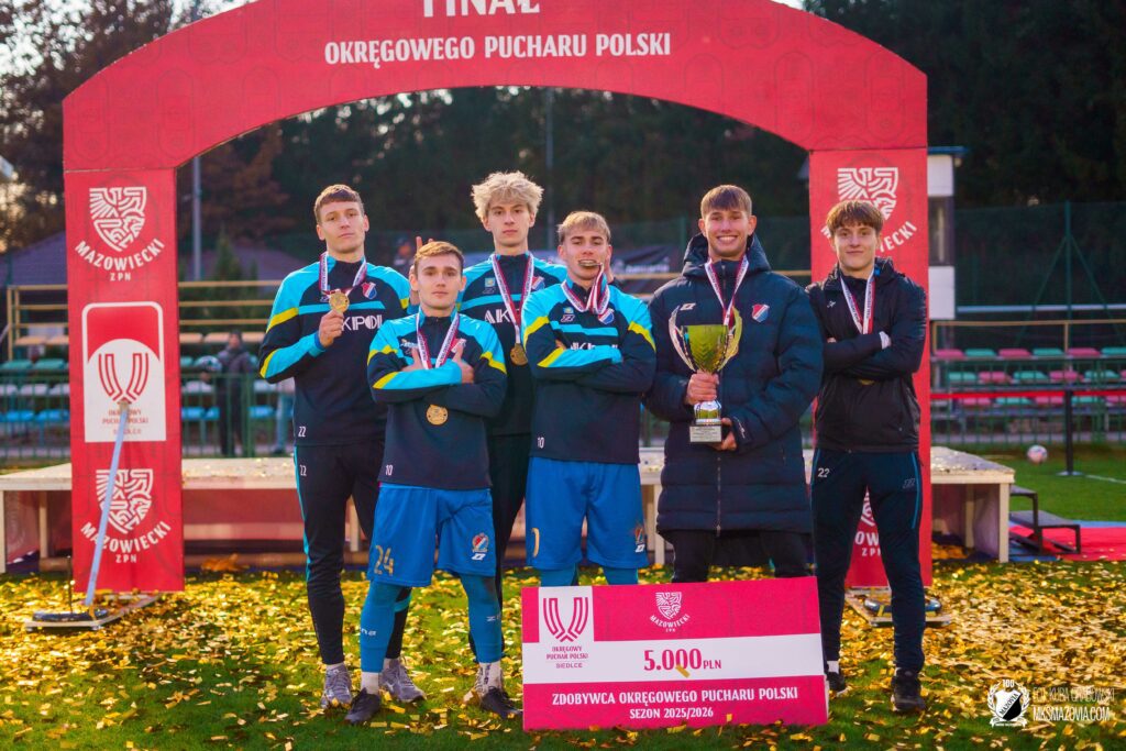 PP| Złoty gol Juliana Świątka w finale okręgowego Pucharu Polski 20 DSC04279