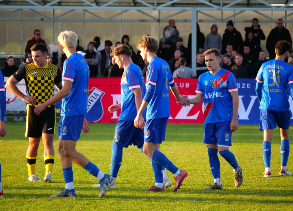 PP| Mazovia pokonała Victorię 6:0. Najskuteczniejszy Bienias, powrót Świątka 22 Kal 19
