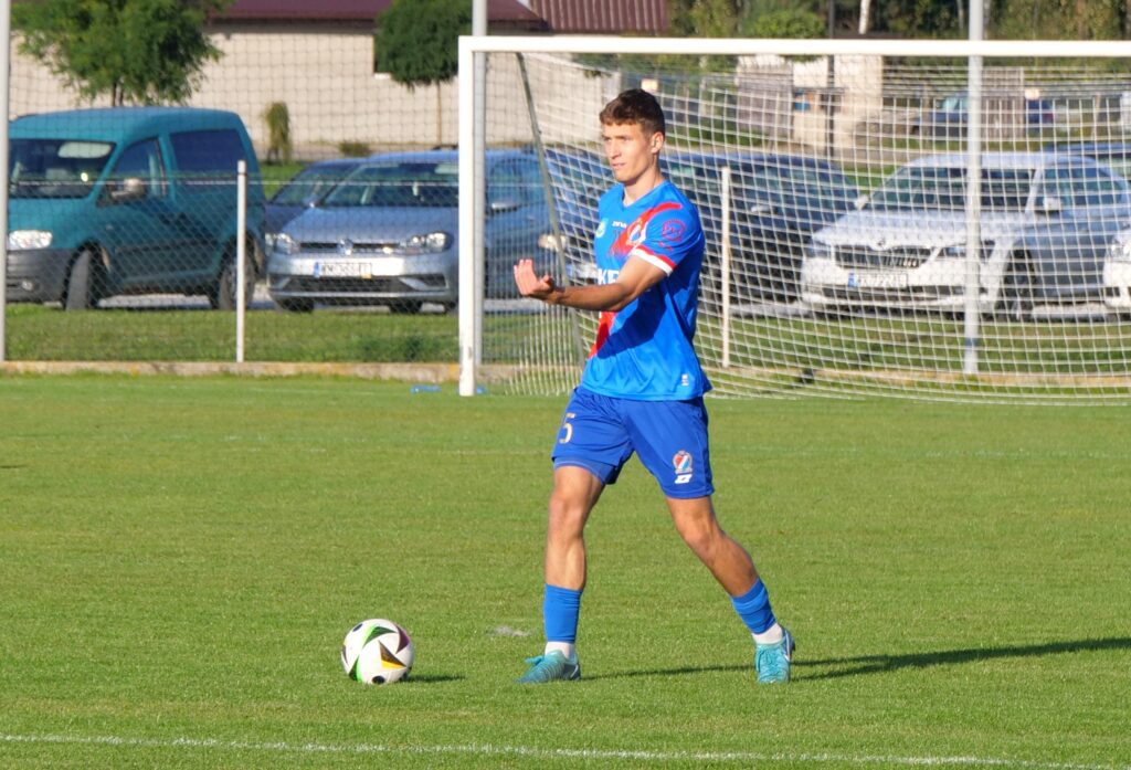 PP| Mazovia pokonała Victorię 6:0. Najskuteczniejszy Bienias, powrót Świątka 5 Kal 2