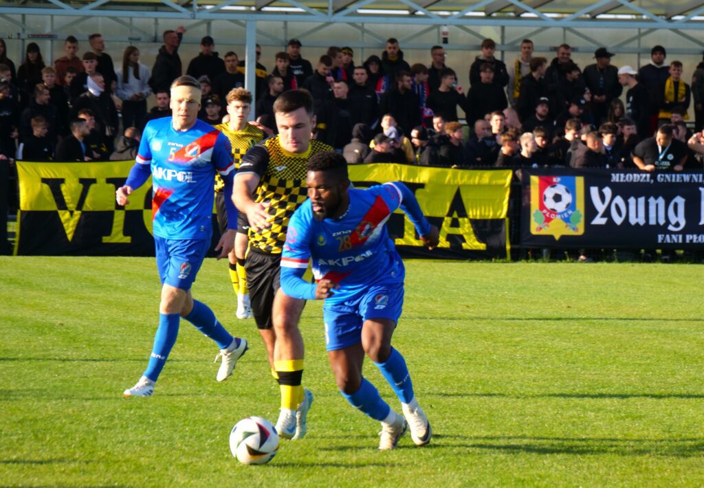 PP| Mazovia pokonała Victorię 6:0. Najskuteczniejszy Bienias, powrót Świątka 7 Kal 4