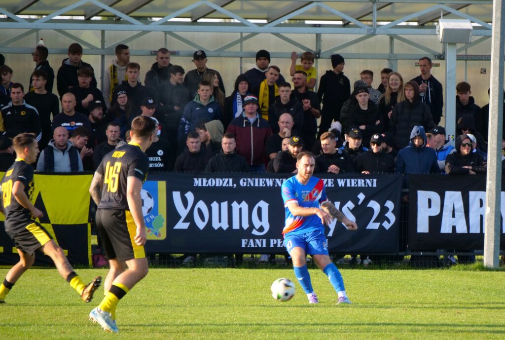 PP| Mazovia pokonała Victorię 6:0. Najskuteczniejszy Bienias, powrót Świątka 12 Kal 9