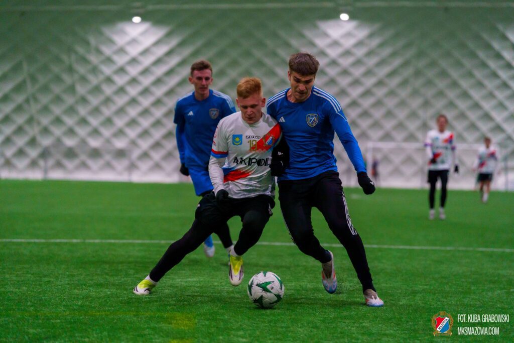 Dwugodzinny sparing z Piasecznem na plus. Mazovia zwyciężyła 3:1 20 GRA08928