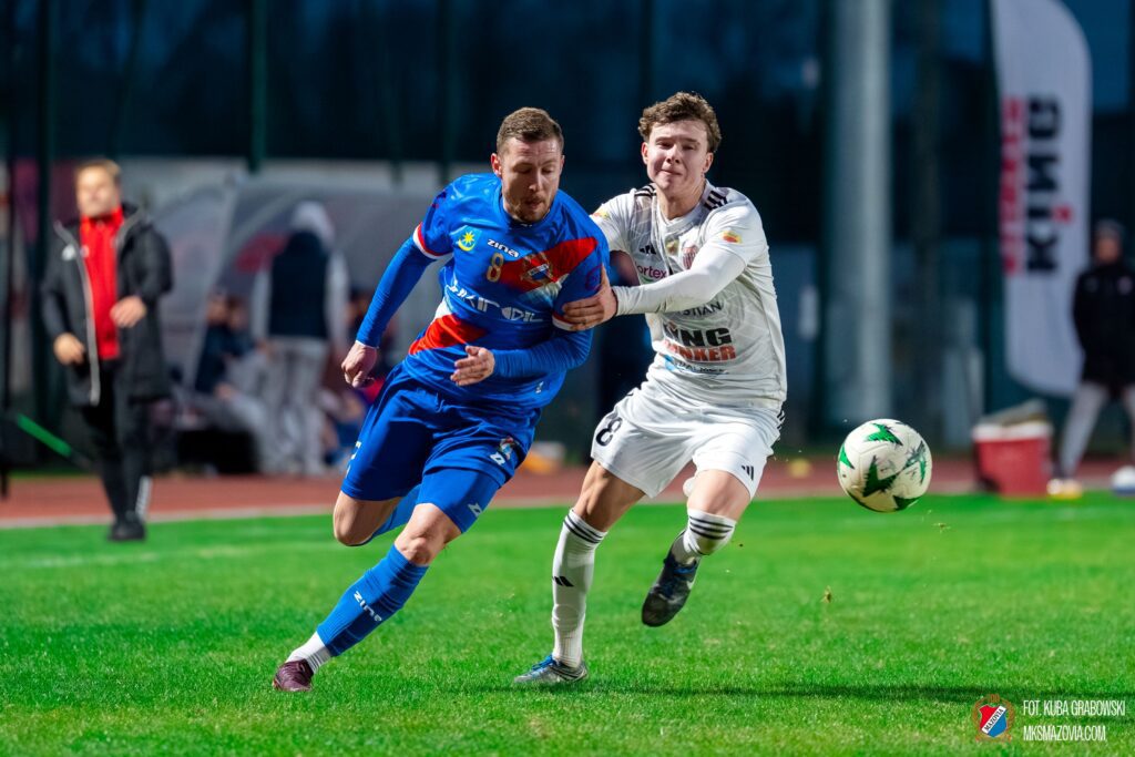 PP| Hat-trick Juliana Świątka! Mazovia rozgromiła Oskara 5:1 2 Osk 1