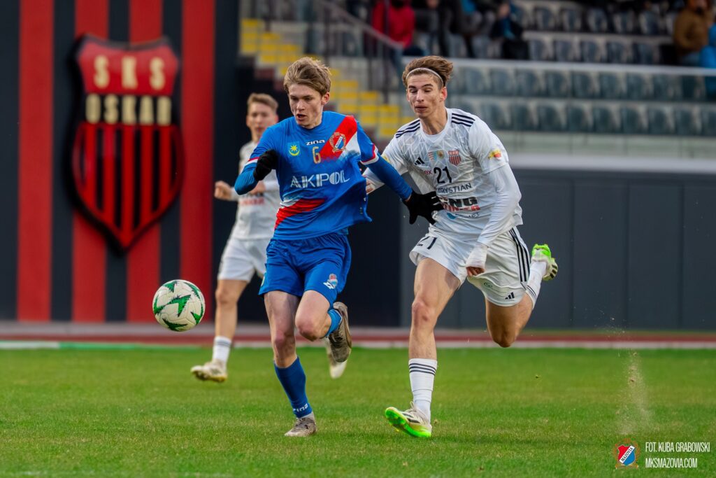 PP| Hat-trick Juliana Świątka! Mazovia rozgromiła Oskara 5:1 11 Osk 10