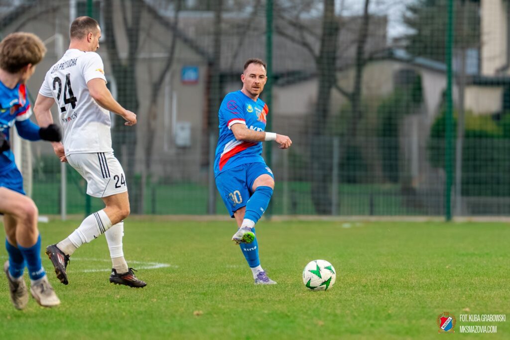 PP| Hat-trick Juliana Świątka! Mazovia rozgromiła Oskara 5:1 14 Osk 13