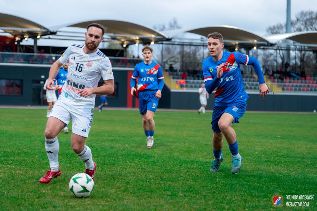 PP| Hat-trick Juliana Świątka! Mazovia rozgromiła Oskara 5:1 17 Osk 16
