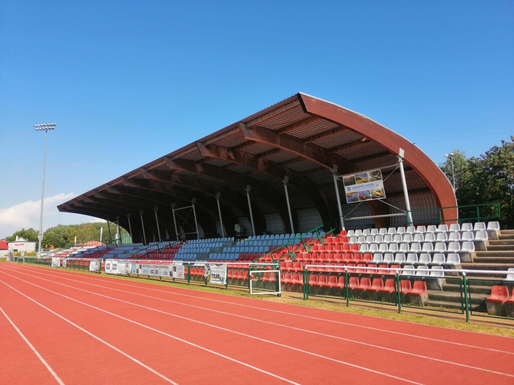 III liga. Humor i satyra po mińsku czy lidzbarsku? 3 Stadion 3