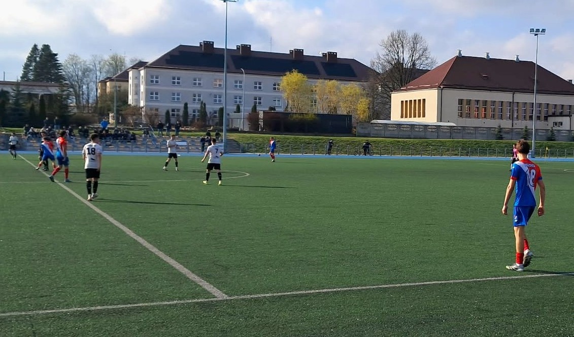W czwartkowy wieczór drugi mecz rezerw Mazovii w okręgówce