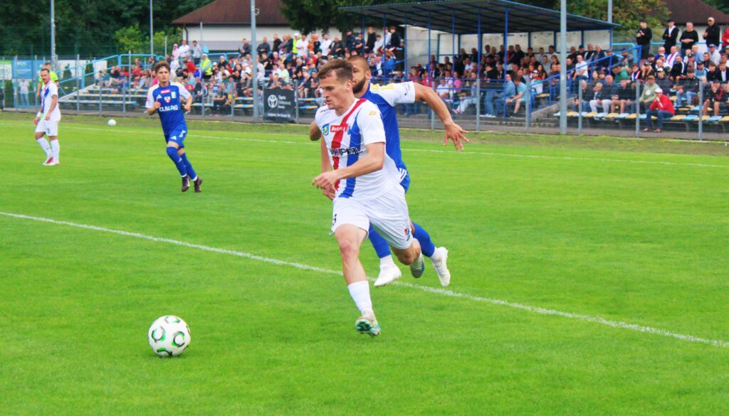 5| Gol Mateusza Szweda w 92 minucie na wagę remisu 6 olimp 1