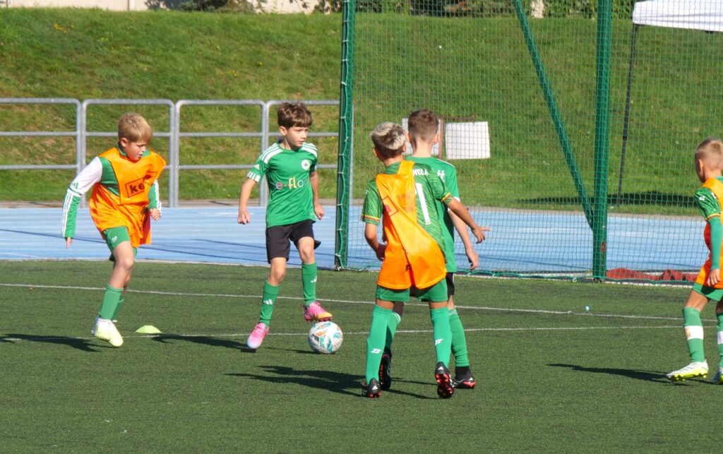 MAZOVIA CUP 2016 – piłkarskie emocje na boiskach przy ul. Budowlanej 15 Cup 12