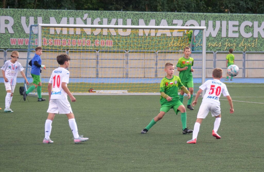 MAZOVIA CUP 2016 – piłkarskie emocje na boiskach przy ul. Budowlanej 38 Cup 35