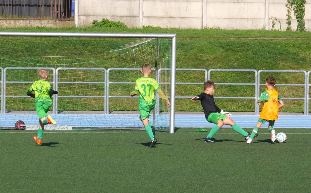 MAZOVIA CUP 2016 – piłkarskie emocje na boiskach przy ul. Budowlanej 7 Cup 4
