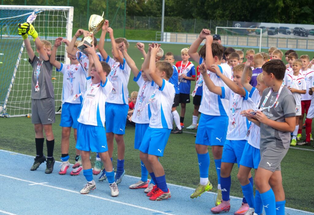 MAZOVIA CUP 2016 – piłkarskie emocje na boiskach przy ul. Budowlanej 52 Cup 49